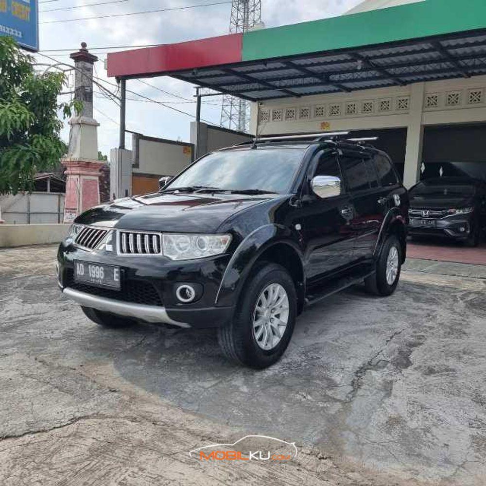 Mobil Mitsubishi Pajero Sport 2011