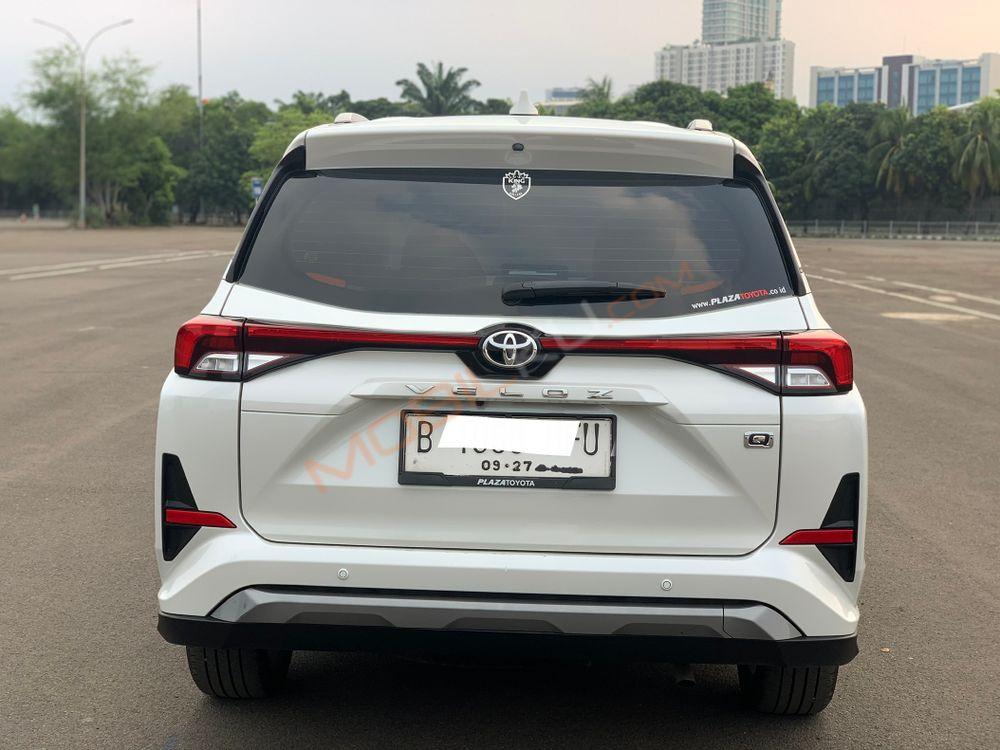 Mobil Toyota Veloz 2022