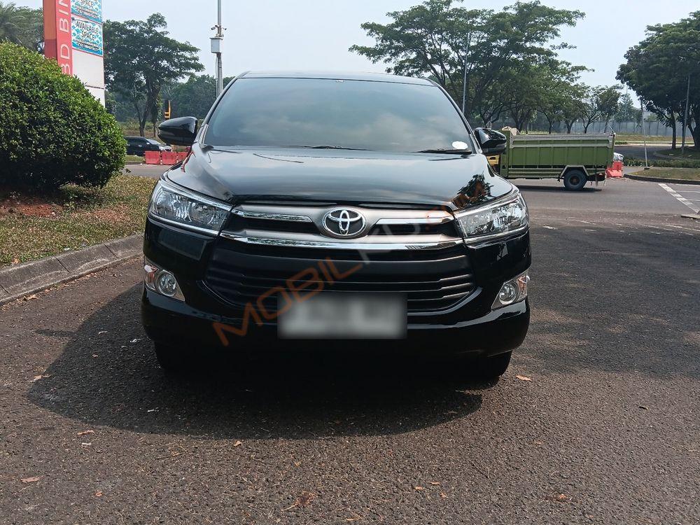 Mobil Toyota Kijang Innova 2017