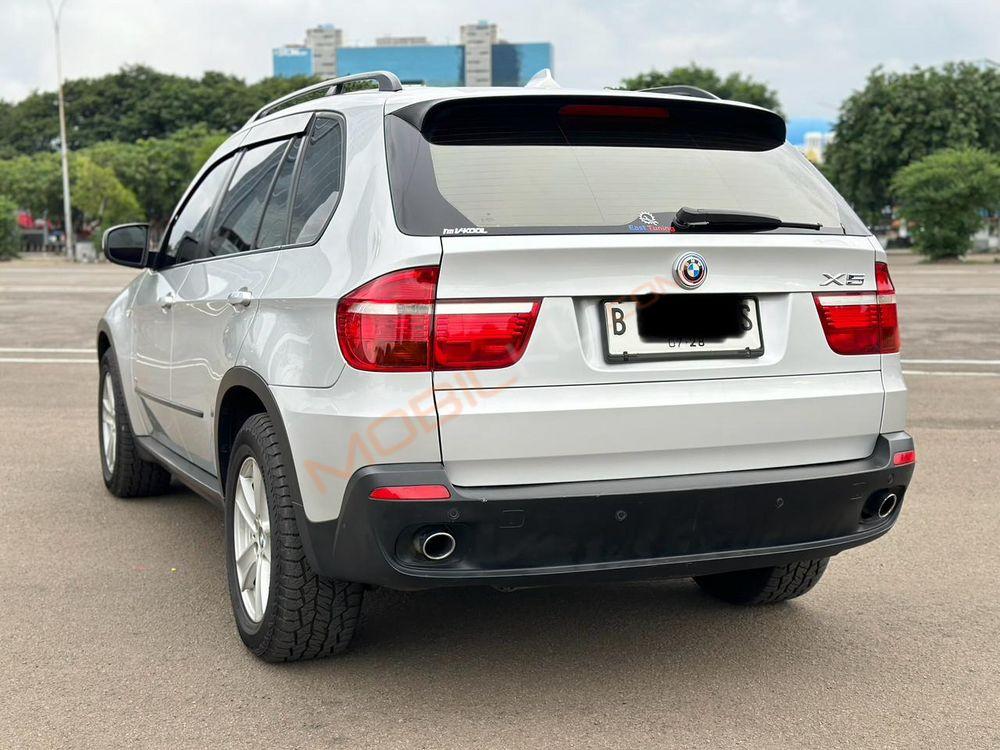 Mobil BMW X5 2008