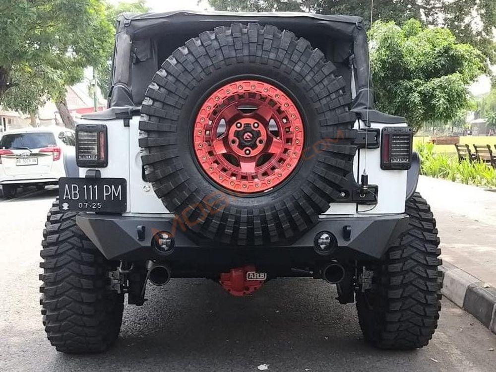 Mobil Jeep Wrangler 2012