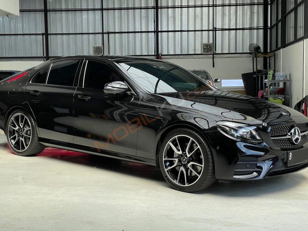 Mobil Mercedes-Benz E-Class 2017