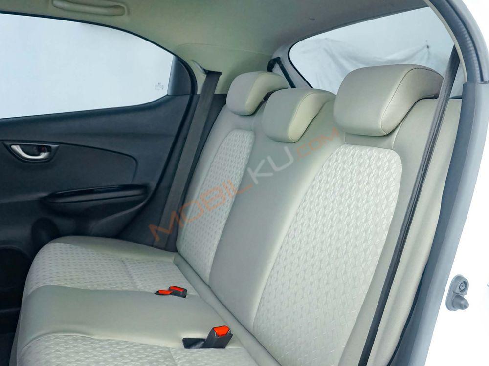 Mobil Honda Brio 2022
