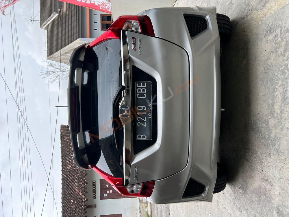 Mobil Honda Jazz 2015