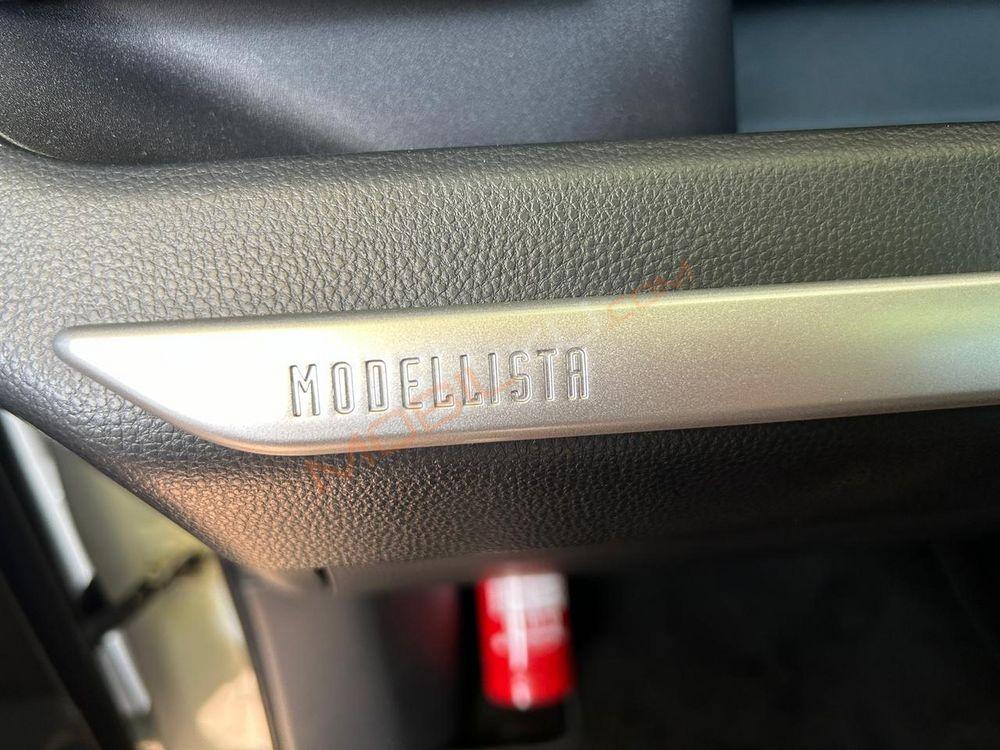 Mobil Toyota Kijang Innova Zenix 2023