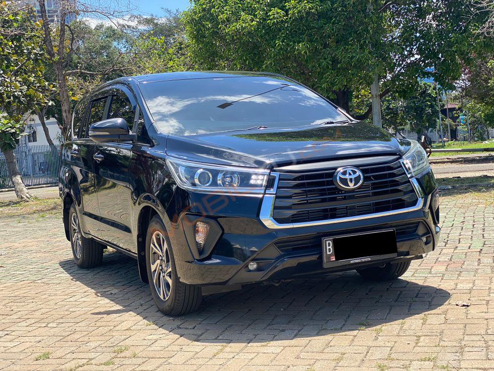 Mobil Toyota Kijang Innova 2021