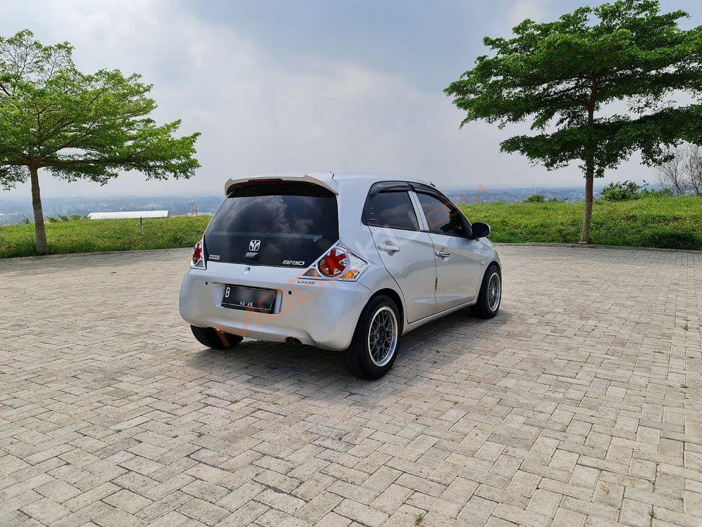 Mobil Honda Brio 2014