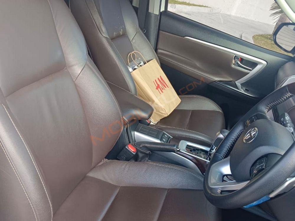 Mobil Toyota Fortuner 2019