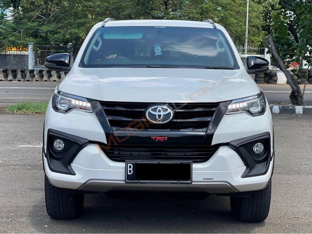 Mobil Toyota Fortuner 2019