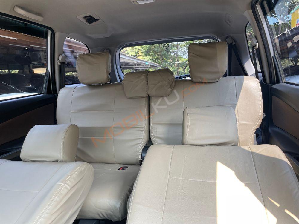 Mobil Toyota Avanza 2014