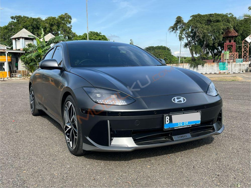 Mobil Hyundai Ioniq 6 2023