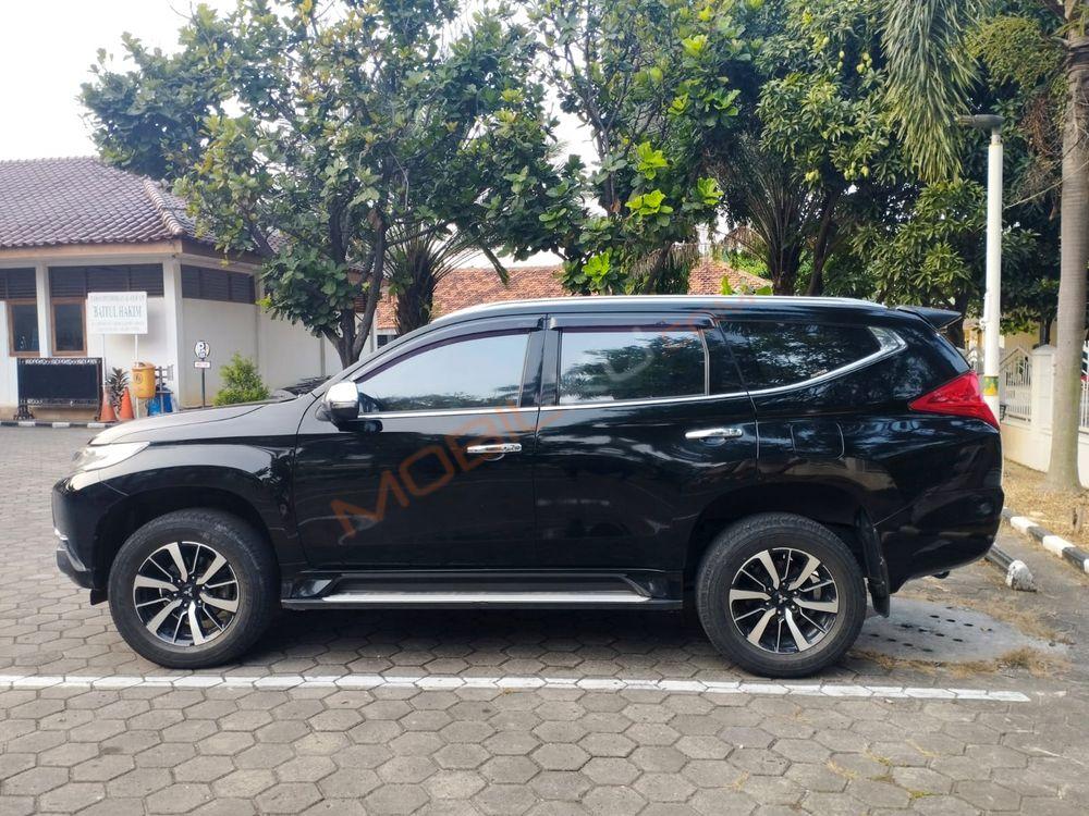 Mobil Mitsubishi Pajero Sport 2017