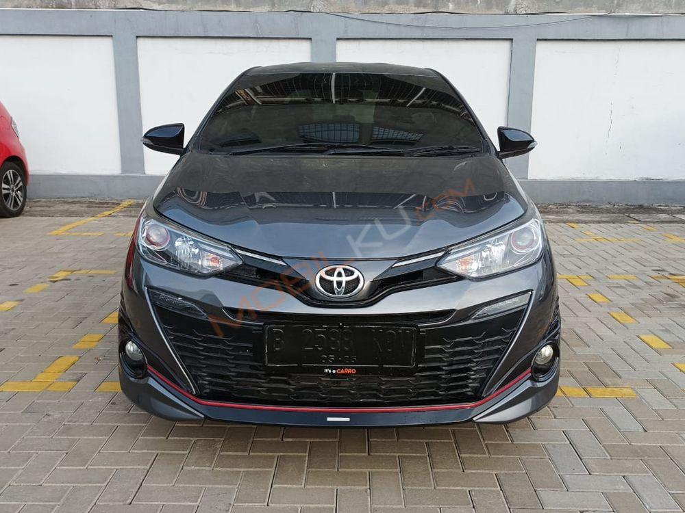 Mobil Toyota Yaris 2020