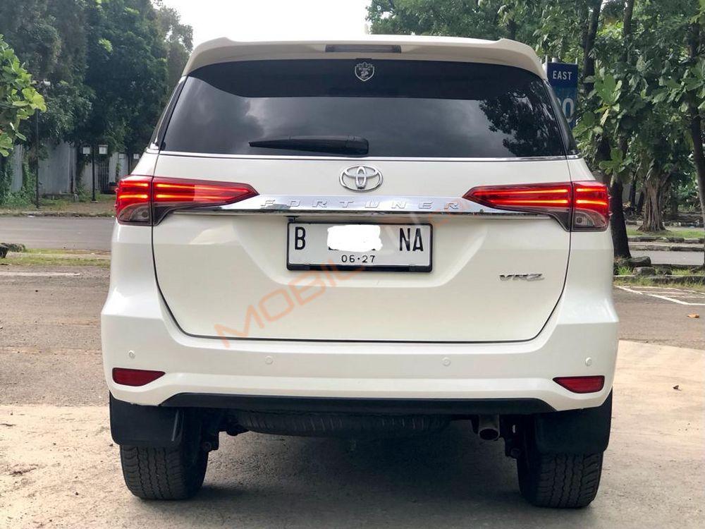 Mobil Toyota Fortuner 2017
