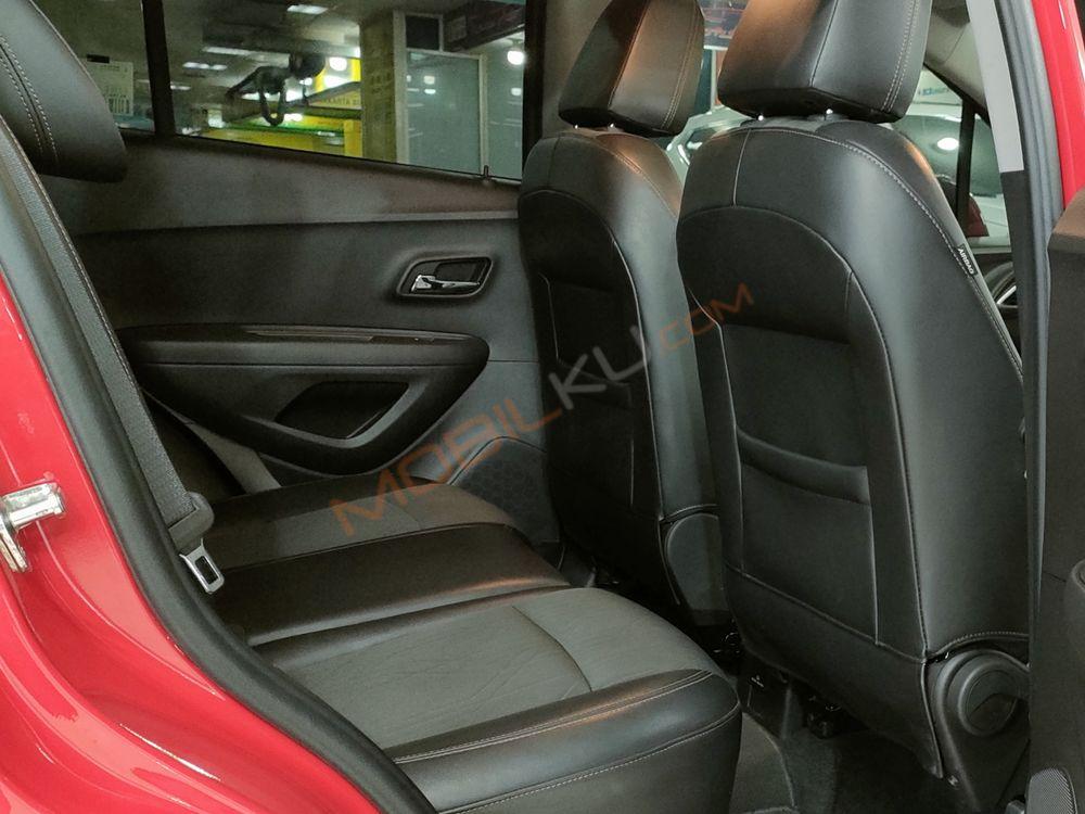Mobil Chevrolet Trax 2017