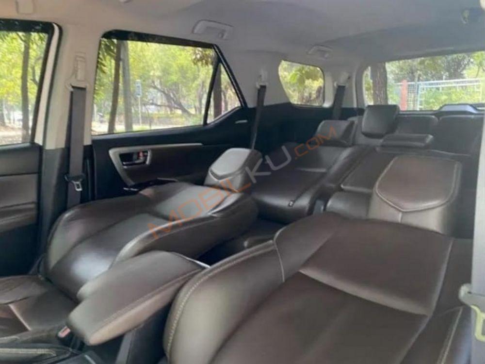 Mobil Toyota Fortuner 2019