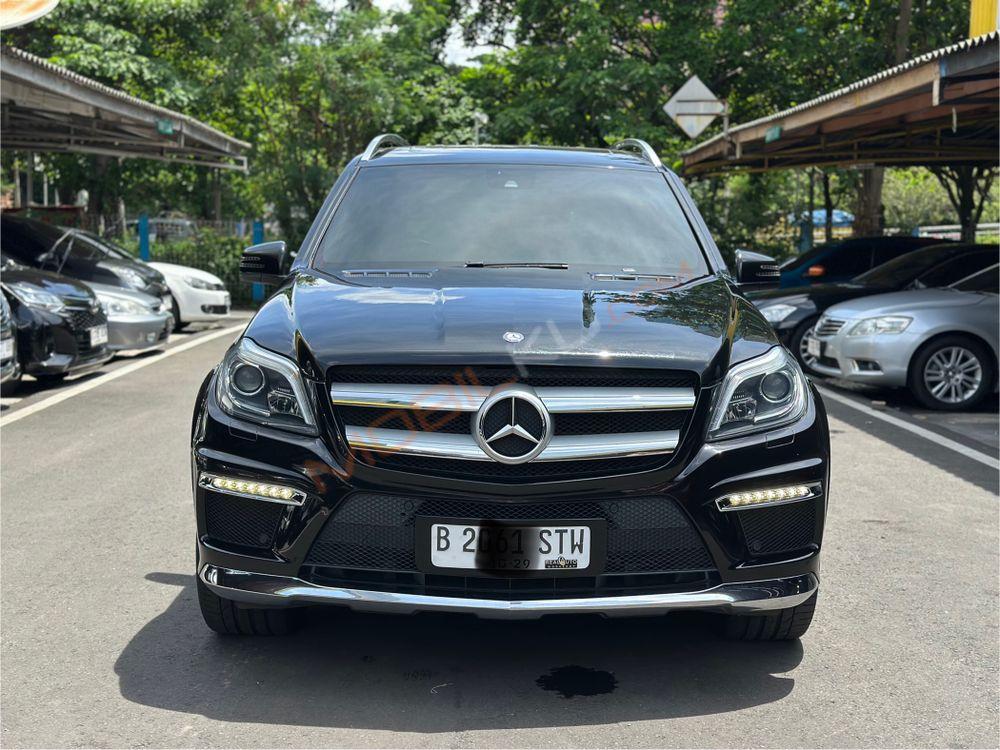 Mobil Mercedes-Benz GL 2013