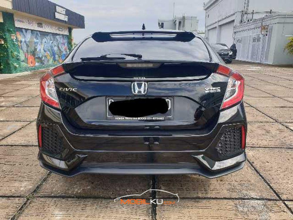 Mobil Honda Civic Sedan 2018