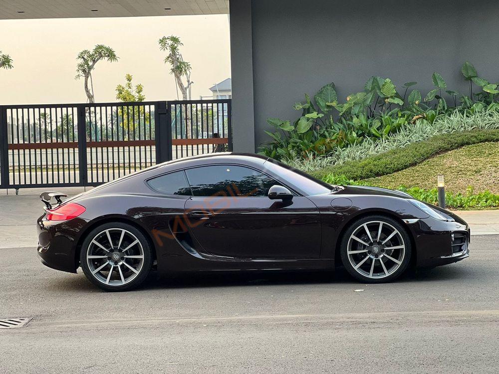 Mobil Porsche Cayenne 2015