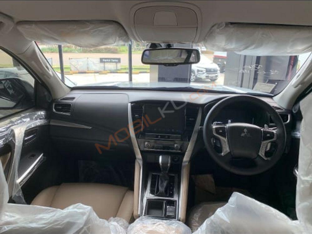 Mobil undefined undefined undefined