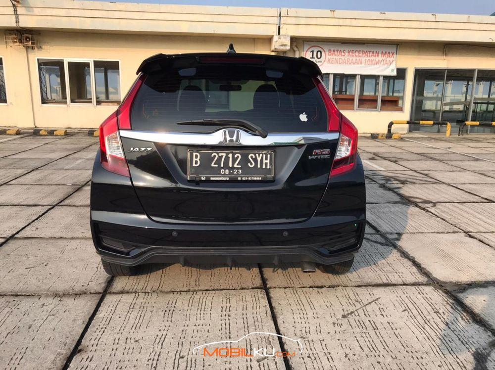 Mobil Honda Jazz 2018