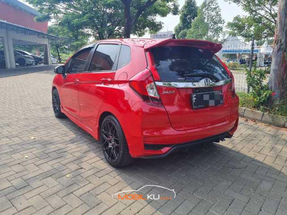 Mobil Honda Jazz 2019