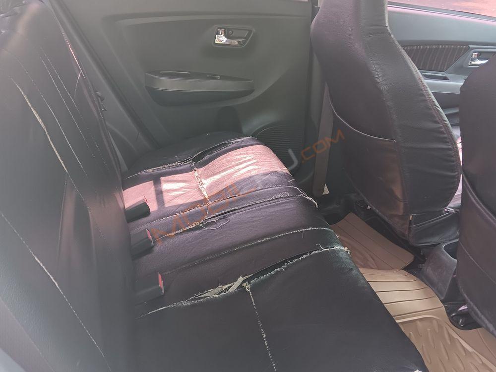 Mobil Toyota Agya 2018