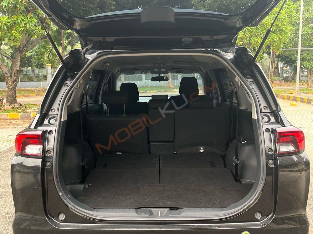 Mobil Toyota Avanza 2022