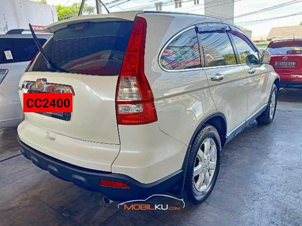 Mobil Honda CR-V 2009