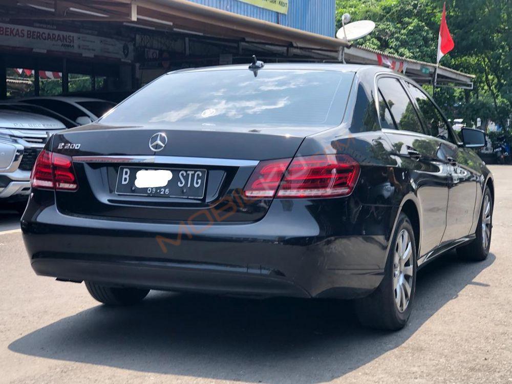 Mobil Mercedes-Benz E-Class 2016