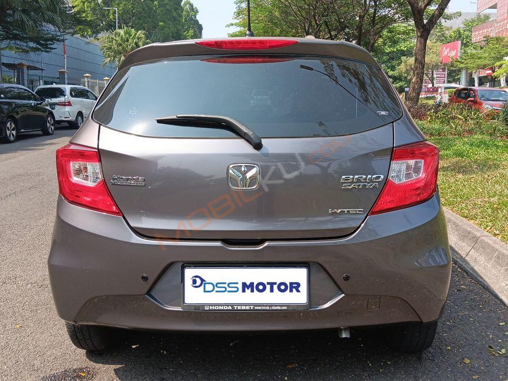 Mobil Honda Brio 2020