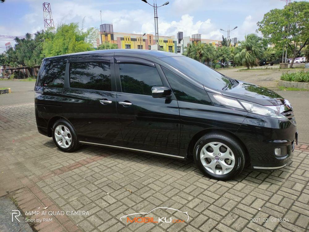 Mobil Mazda Biante 2015