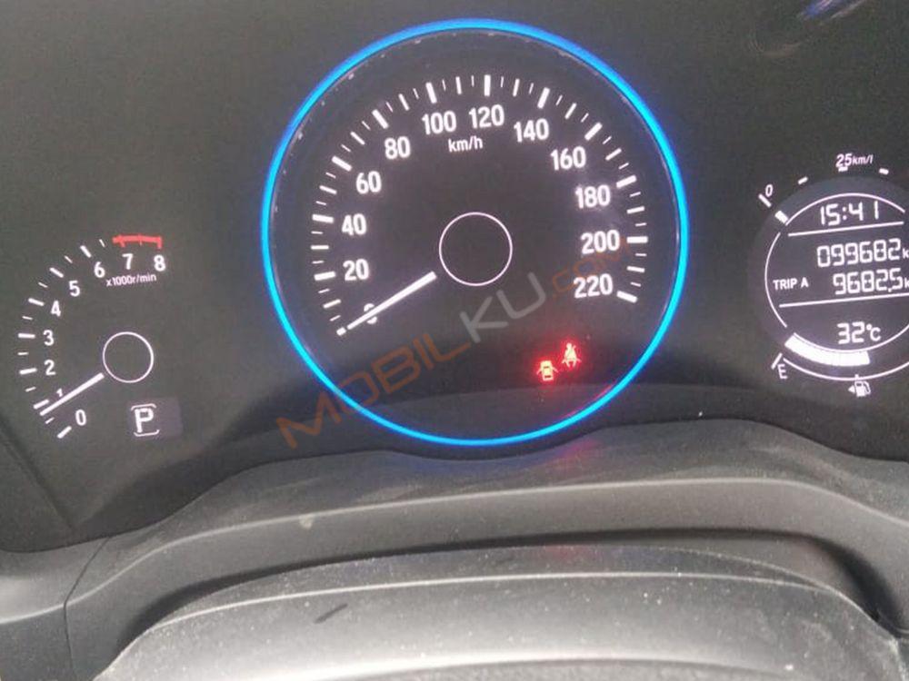 Mobil Honda HR-V 2016