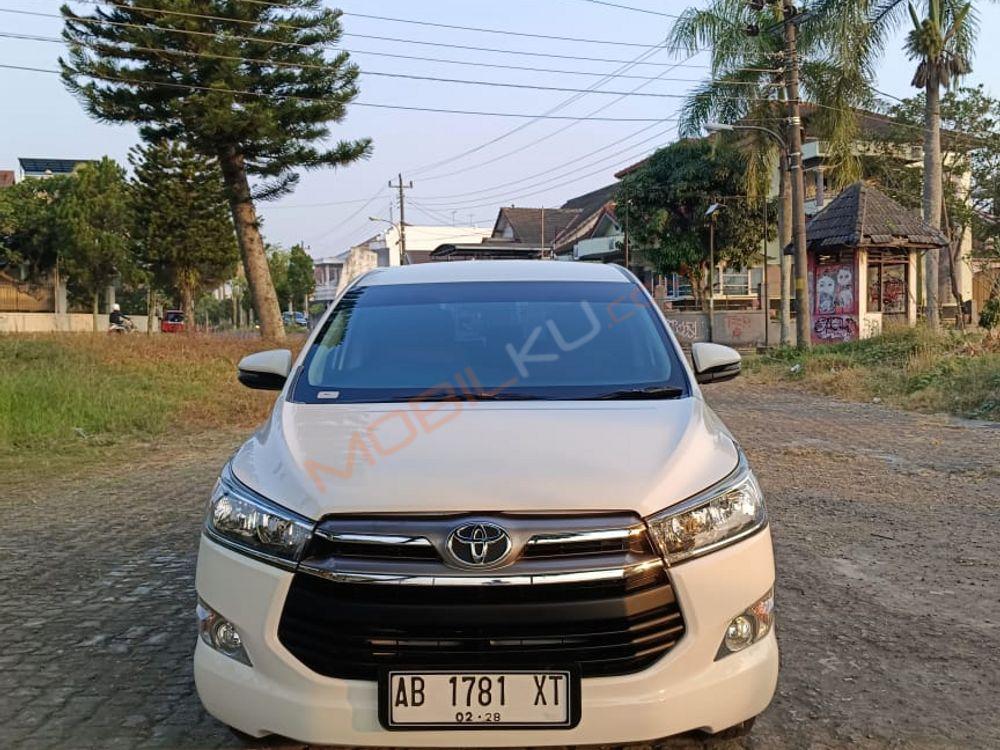 Mobil Toyota Kijang Innova 2019