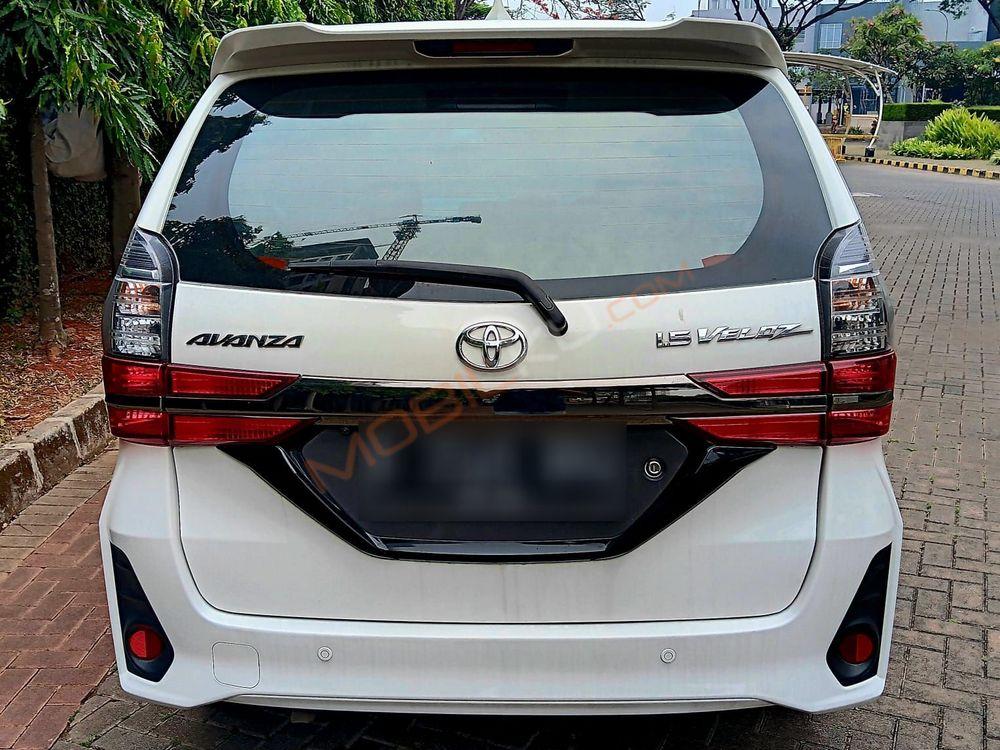 Mobil Toyota Avanza 2021