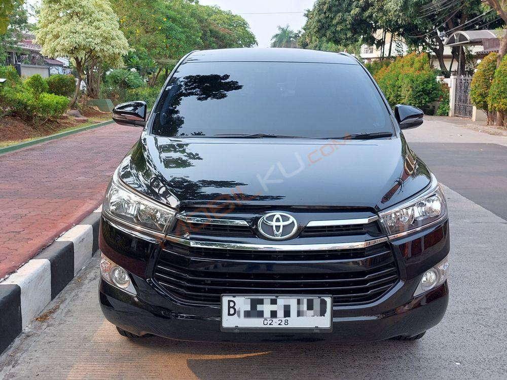 Mobil Toyota Kijang Innova 2018