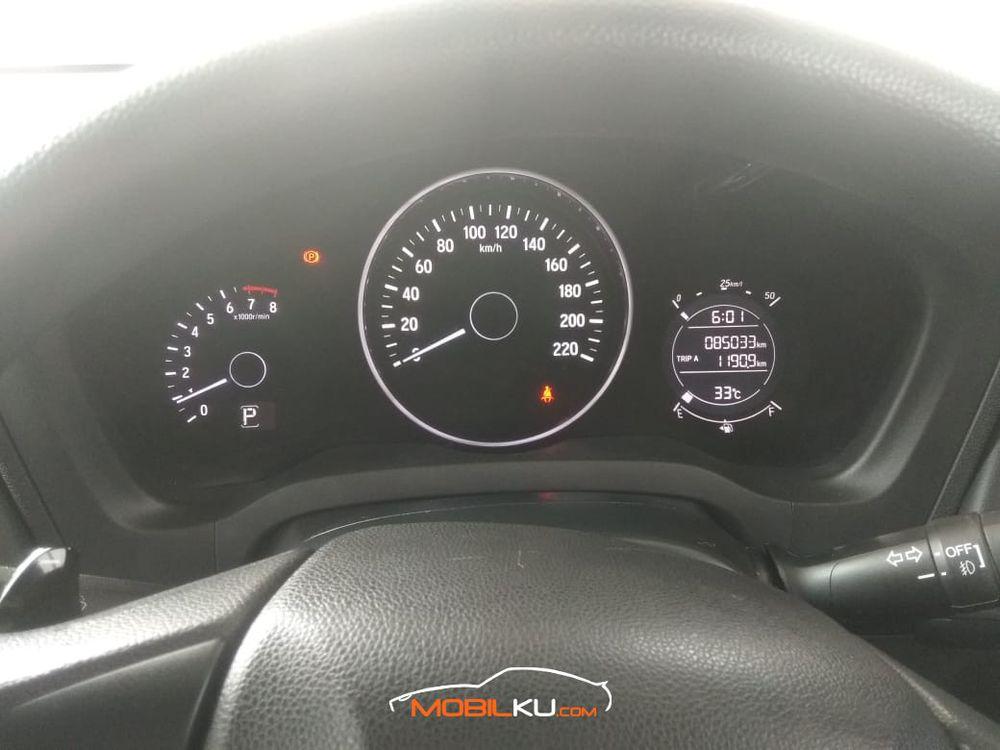 Mobil Honda HR-V 2016