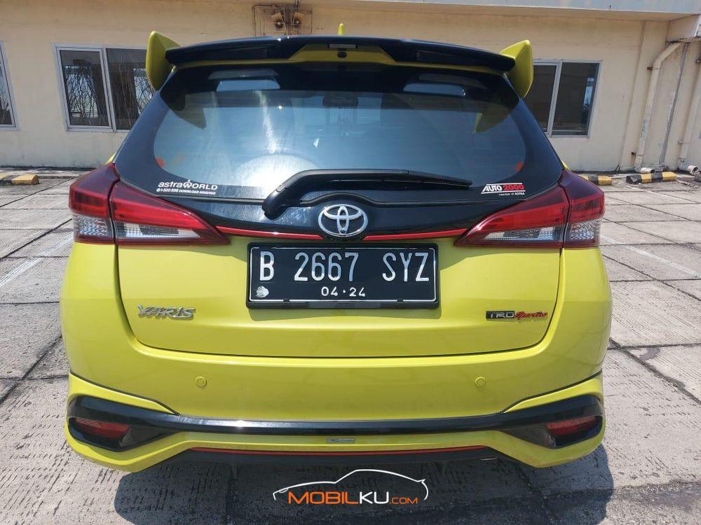 Mobil Toyota Yaris 2019