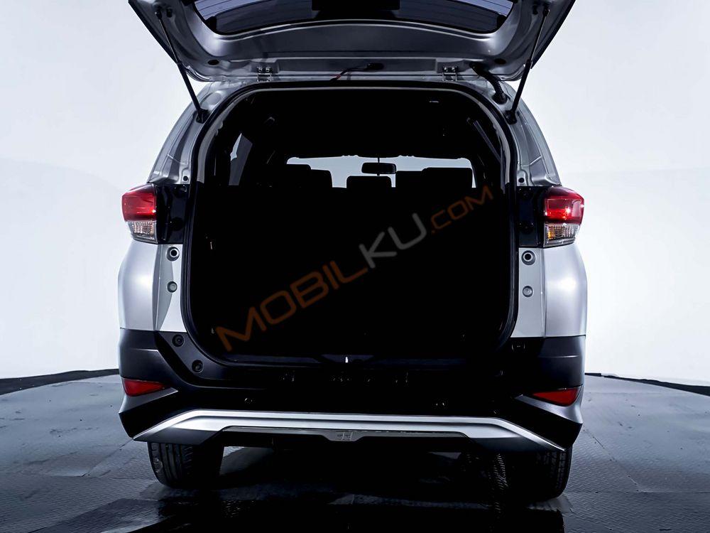 Mobil Toyota Rush 2022