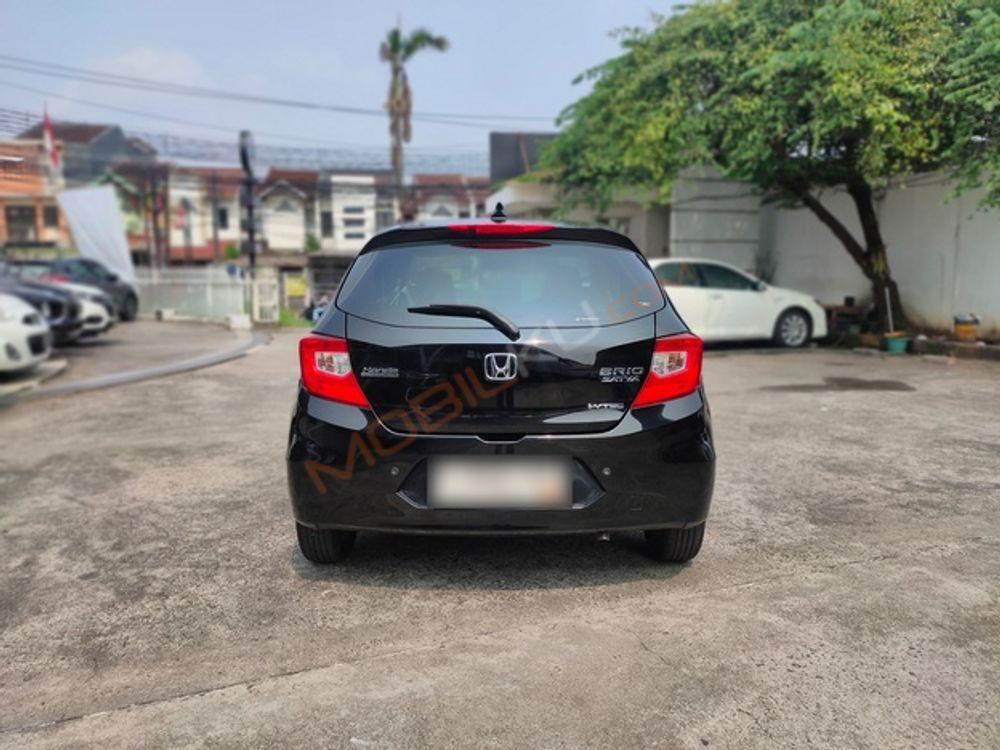 Mobil Honda Brio 2018