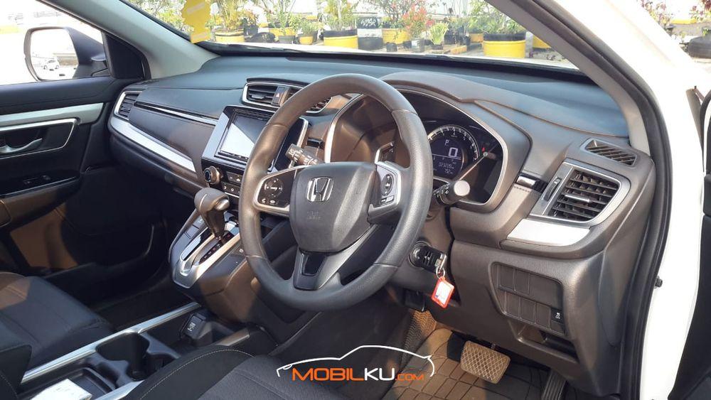 Mobil Honda CR-V 2017