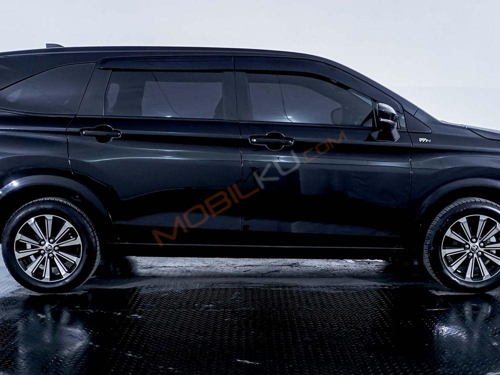 Mobil Toyota Avanza 2022