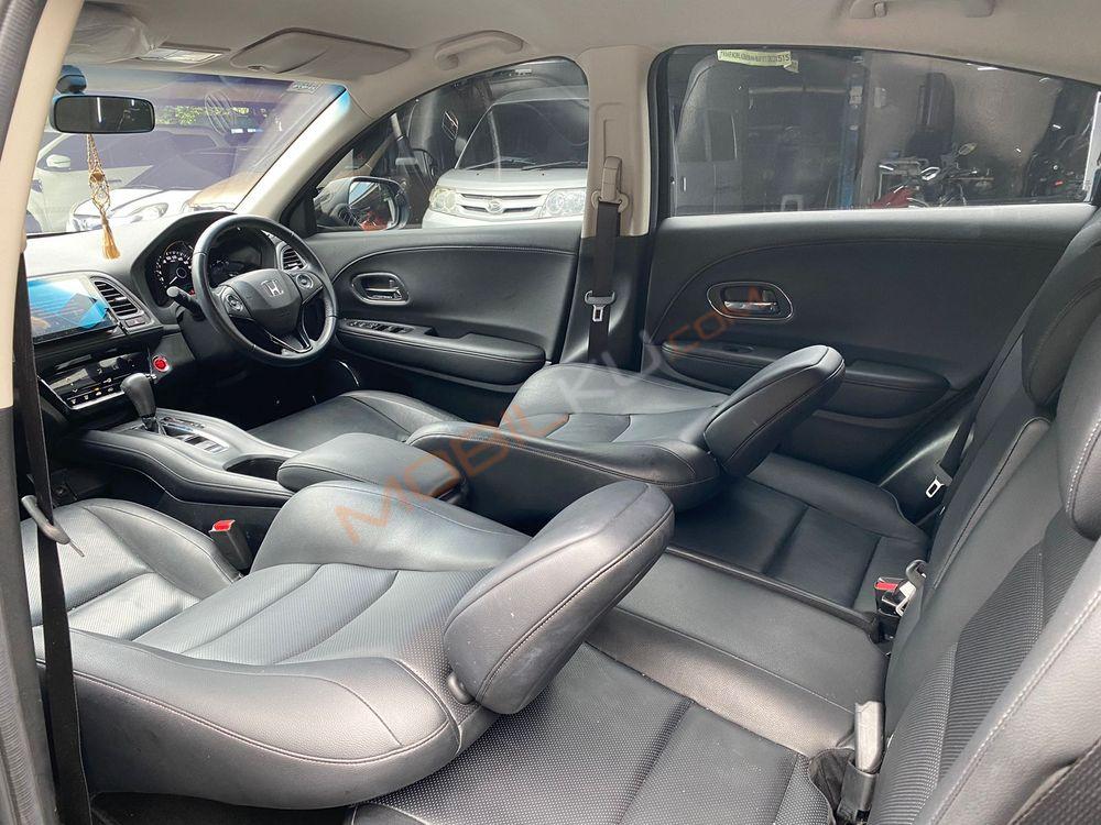 Mobil Honda HR-V 2020