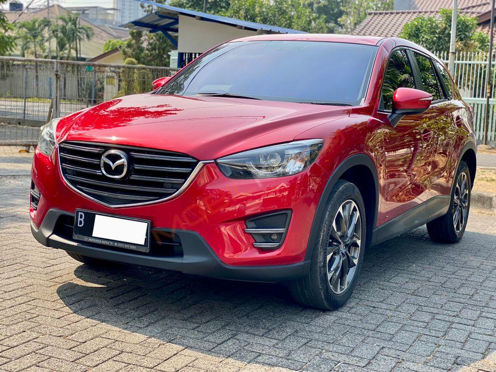 Mobil Mazda CX-5 2015