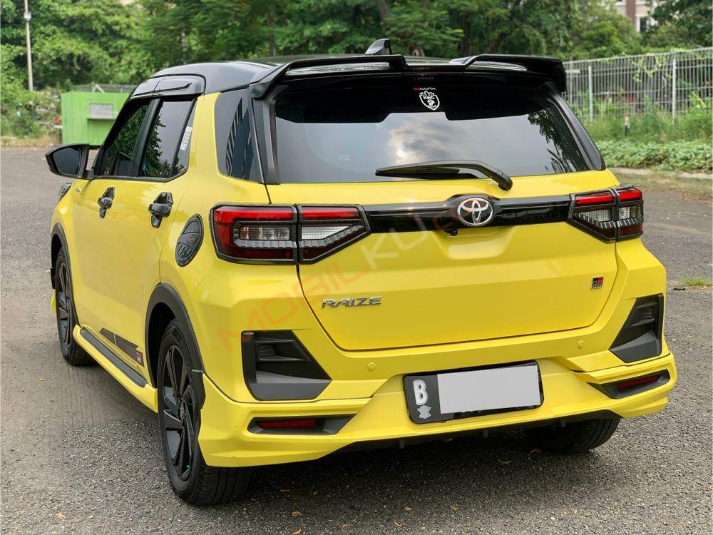 Mobil Toyota Raize 2022
