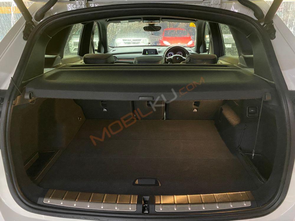 Mobil BMW X1 2019