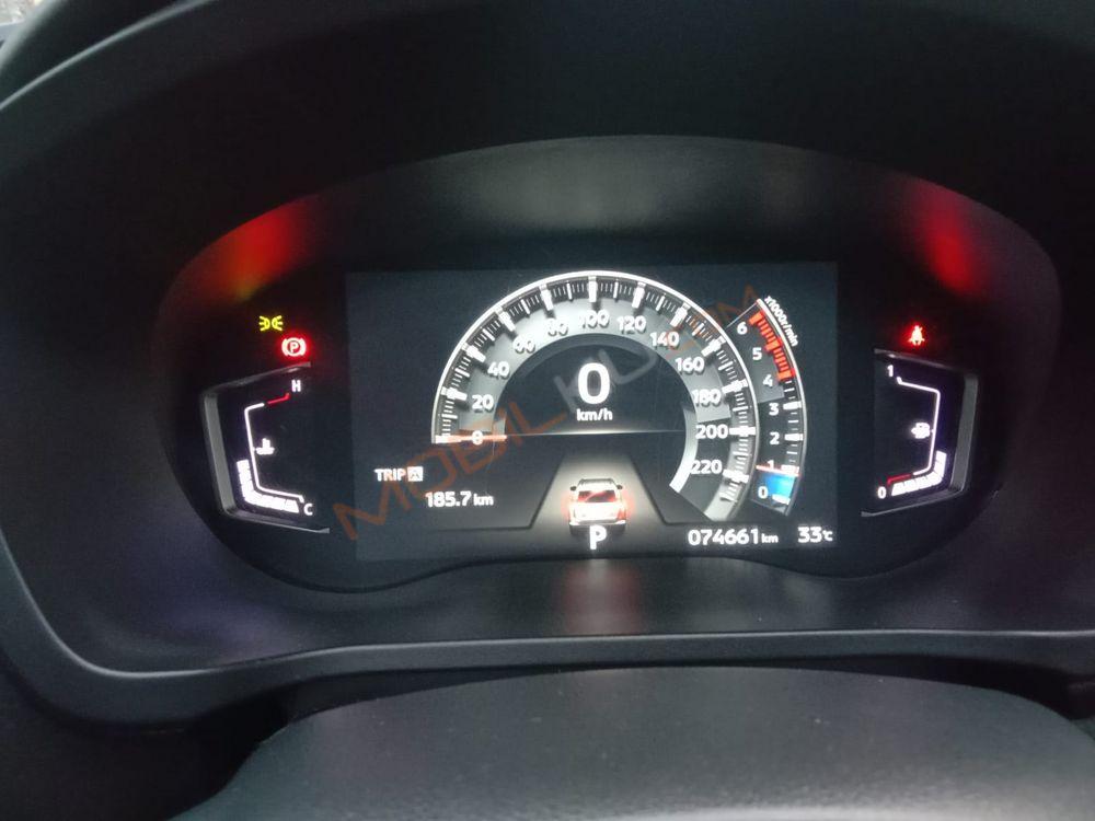 Mobil Mitsubishi Pajero Sport 2021