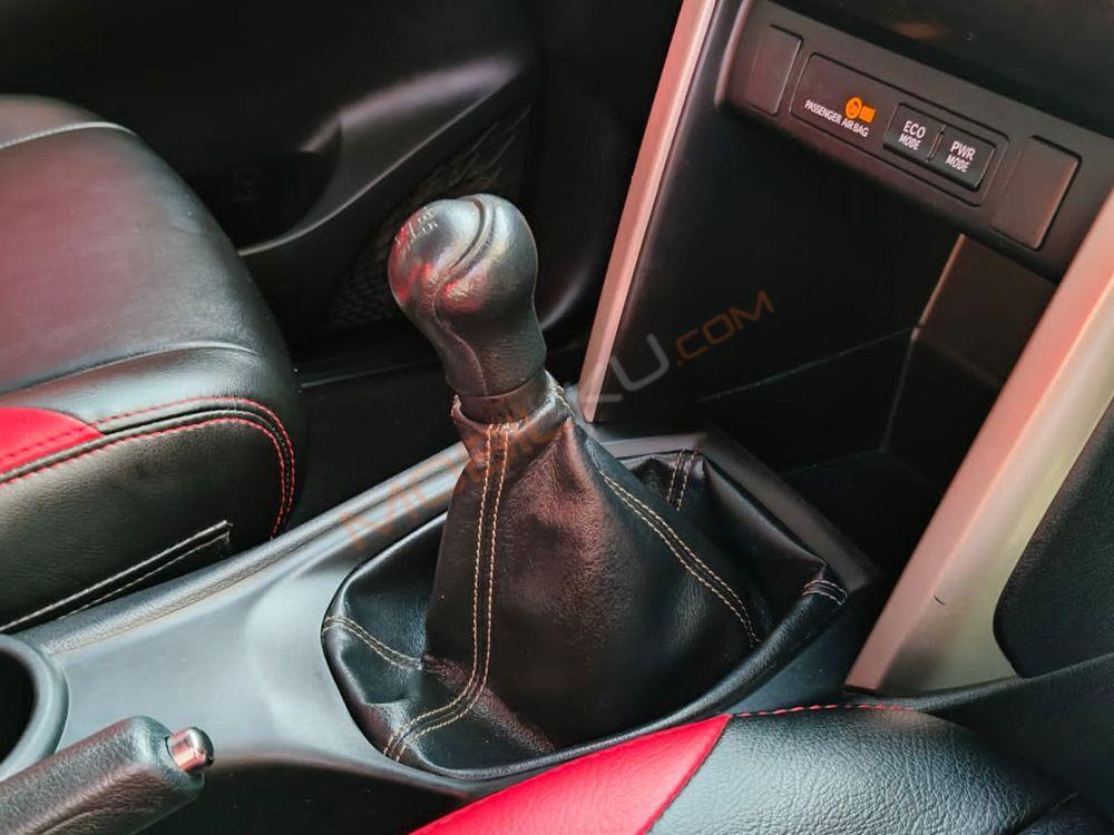 Mobil Toyota Kijang Innova 2017