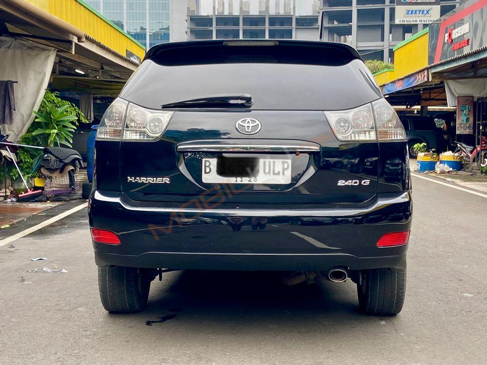 Mobil Toyota Harrier 2010