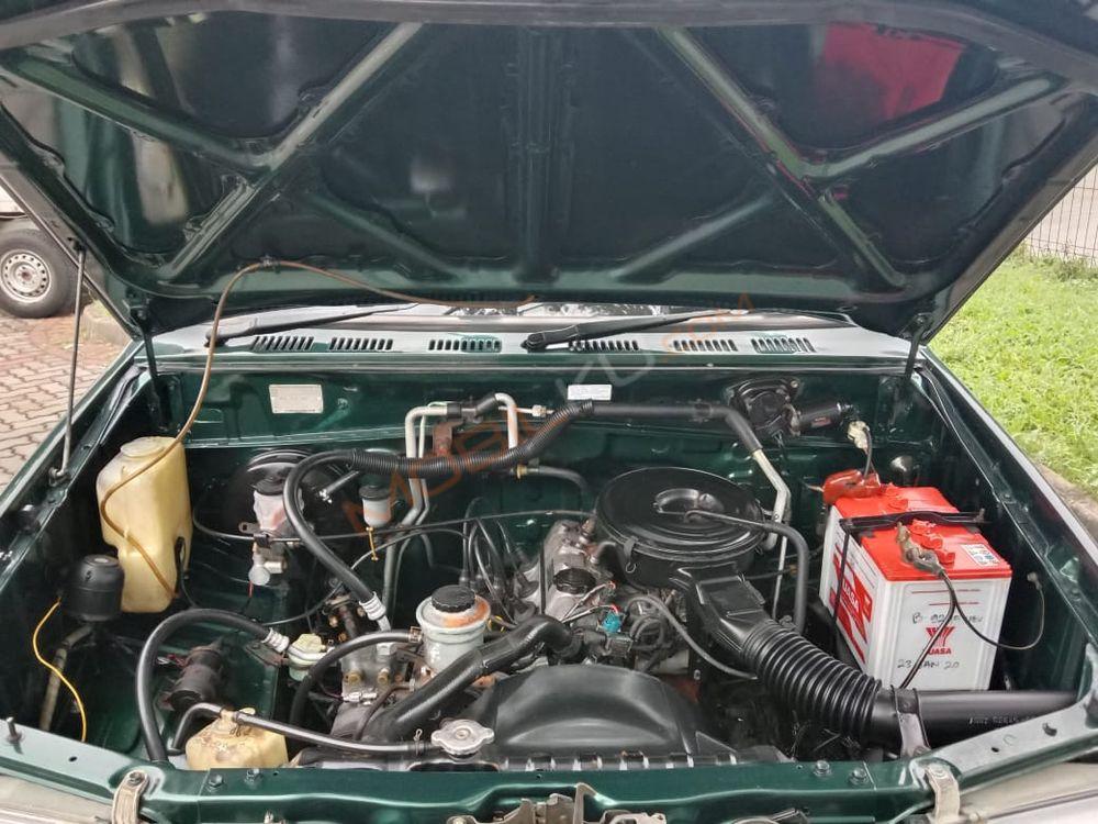 Mobil Toyota Kijang 1997